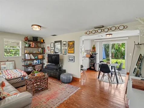 3035 Hillview Street Sarasota FL 34239