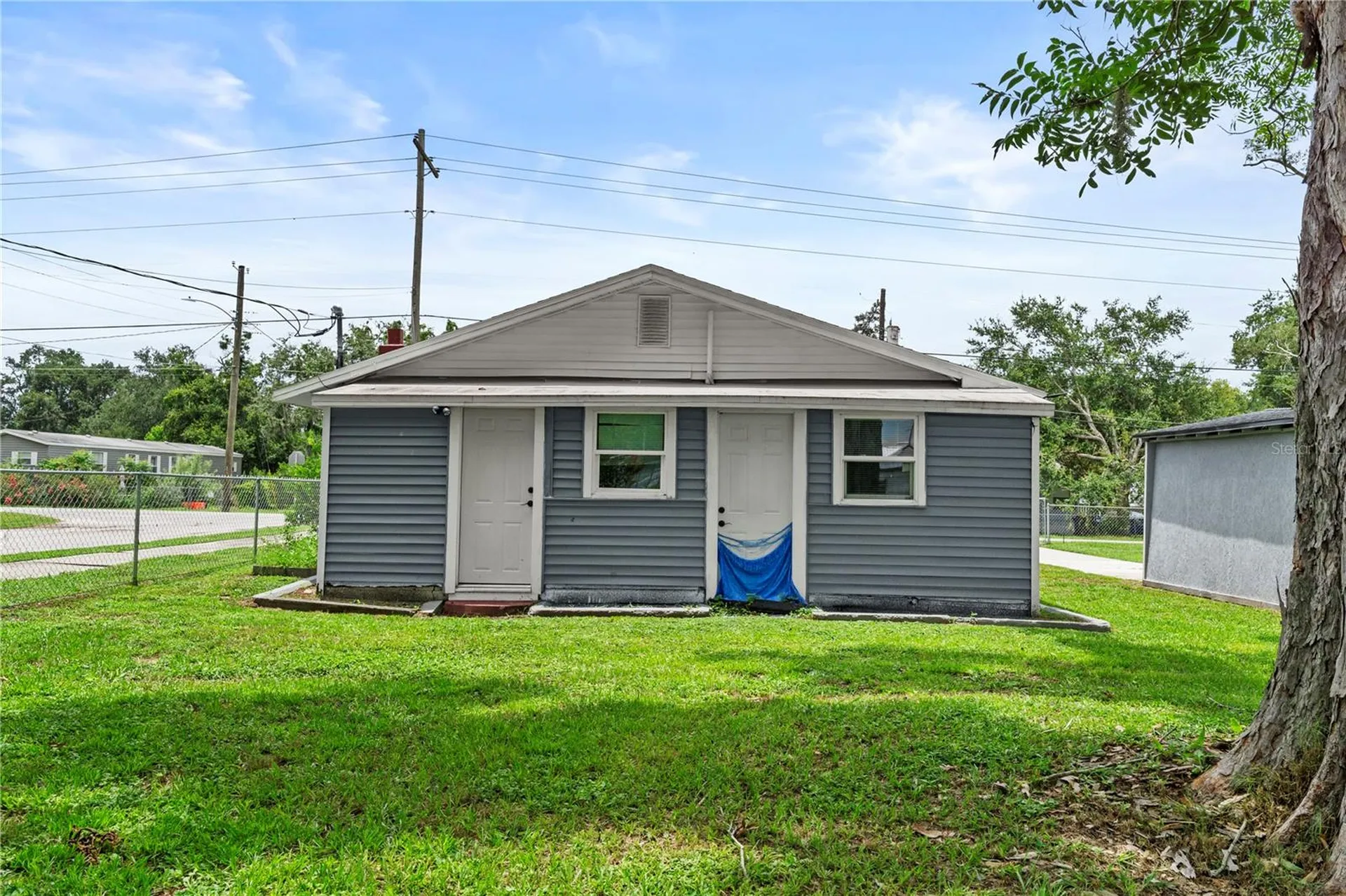 204 Pine Avenue Polk City FL 33868