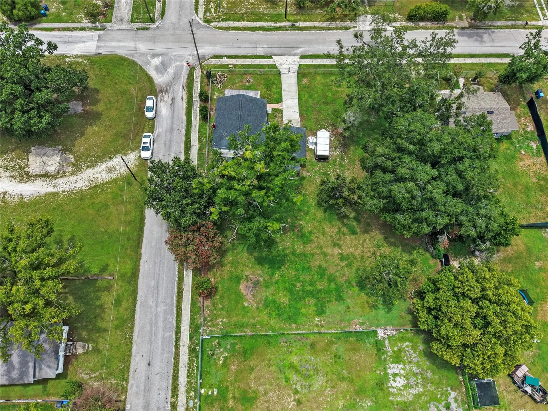 204 Pine Avenue Polk City FL 33868