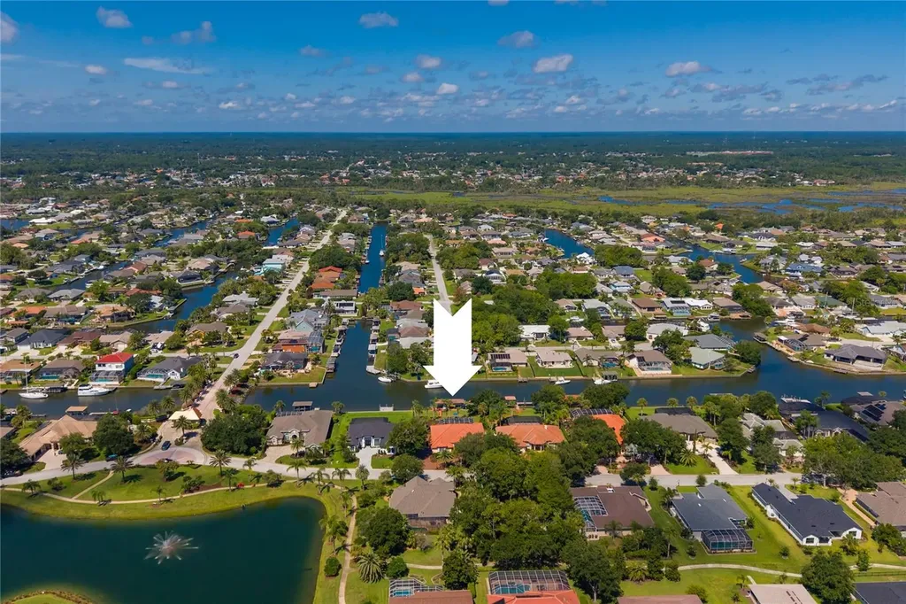 8 Old Oak Drive N Palm Coast FL 32137