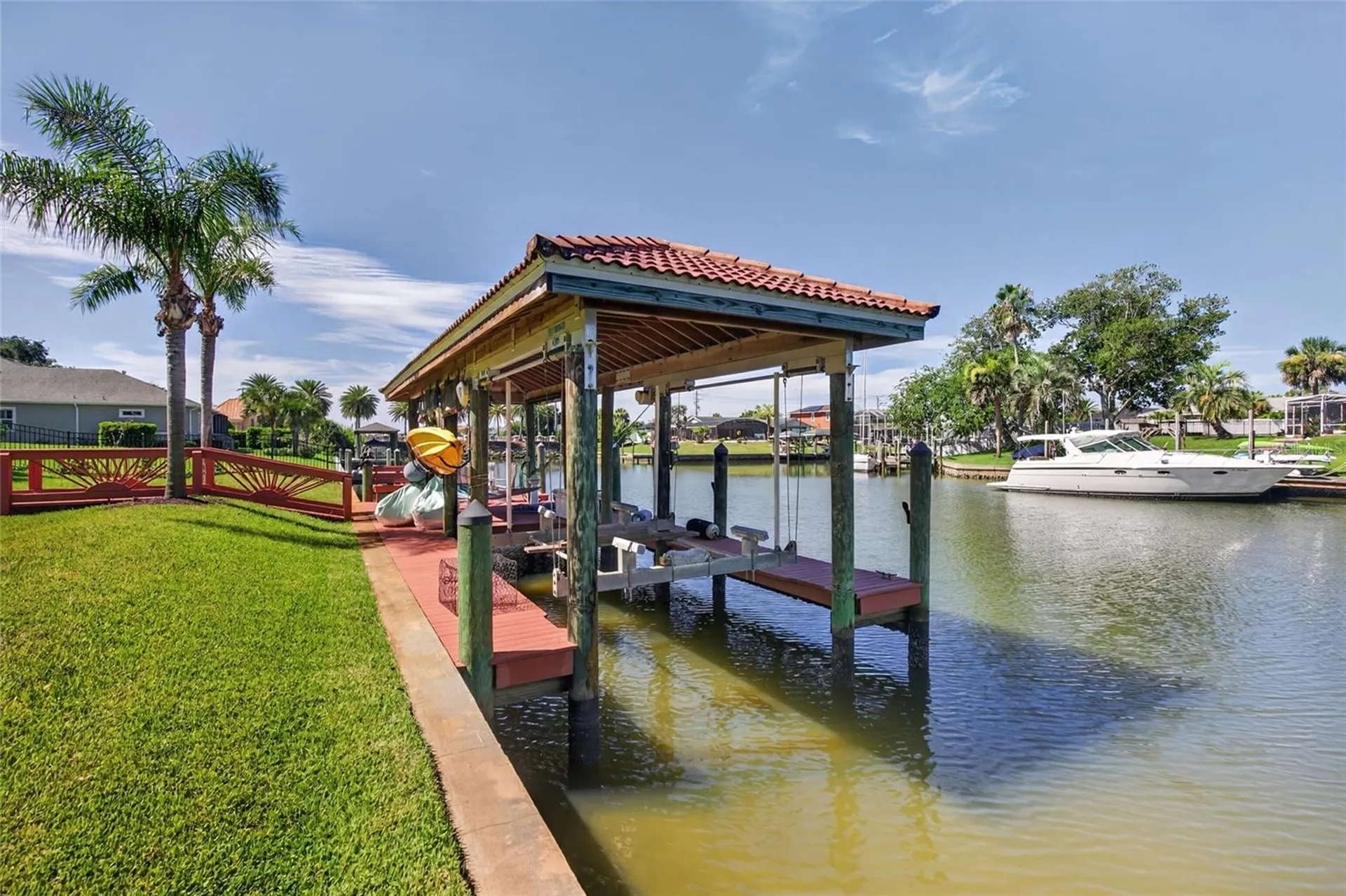 8 Old Oak Drive N Palm Coast FL 32137