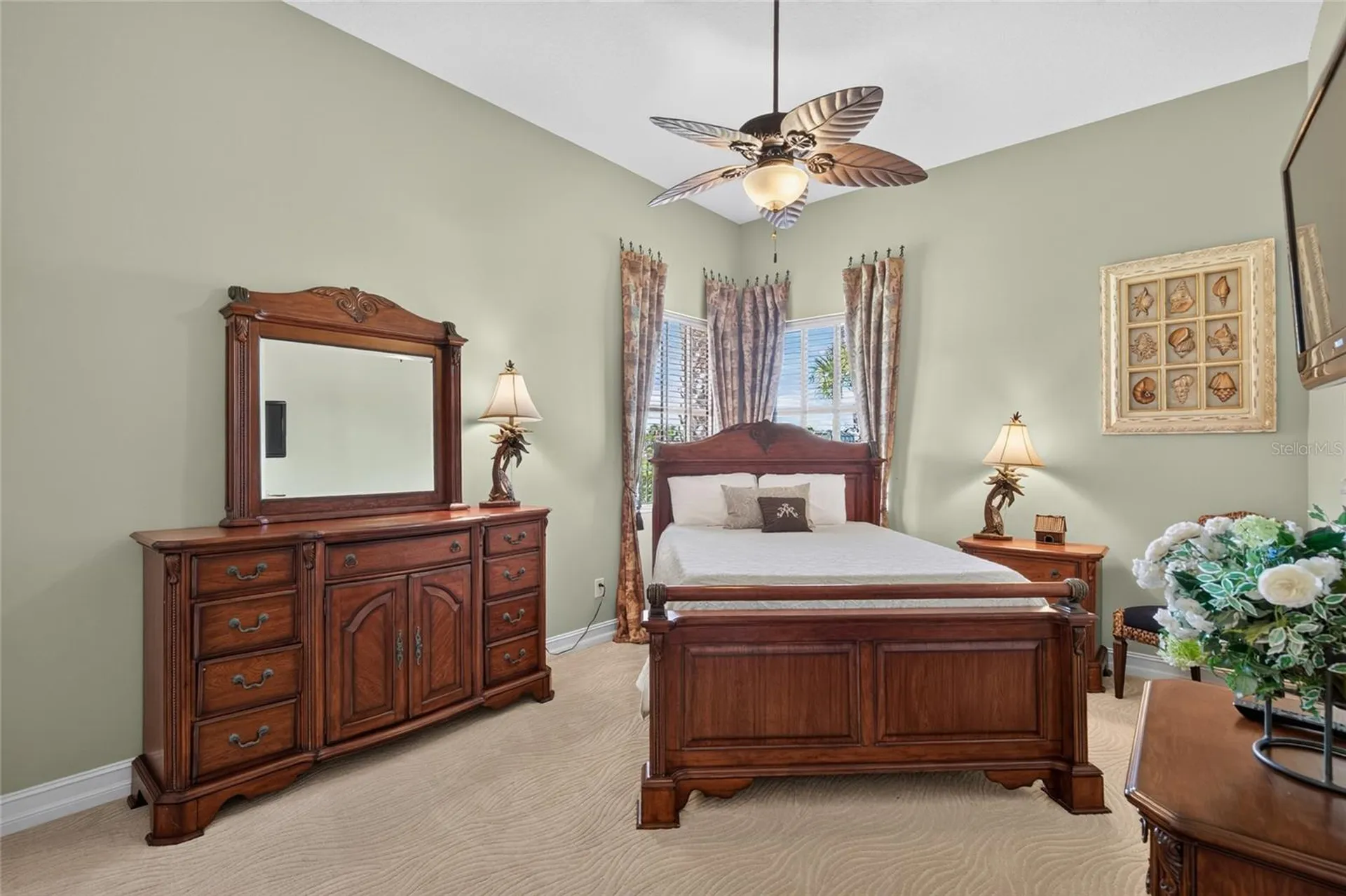 8 Old Oak Drive N Palm Coast FL 32137