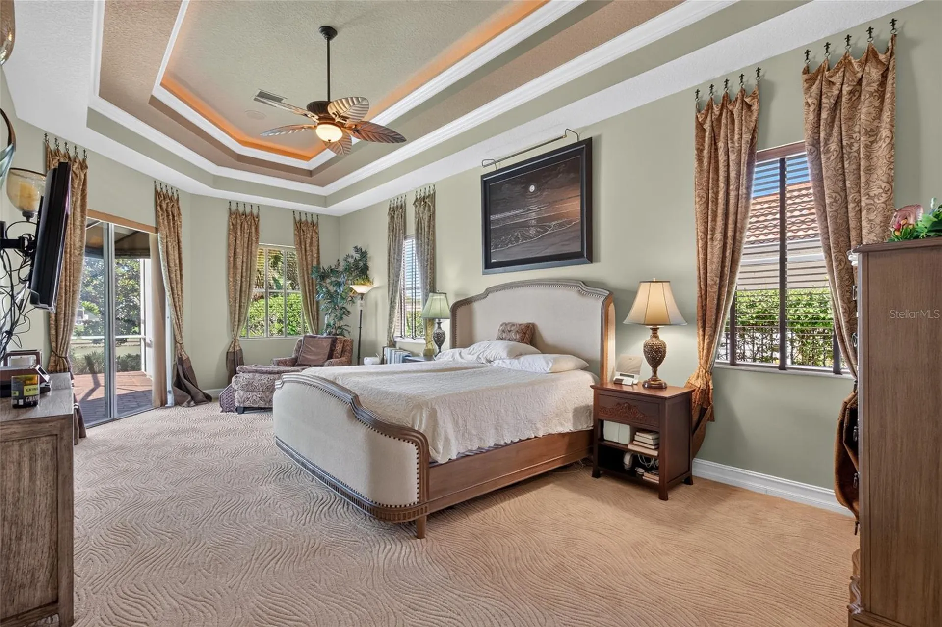 8 Old Oak Drive N Palm Coast FL 32137