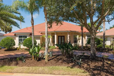 8 Old Oak Drive N Palm Coast FL 32137