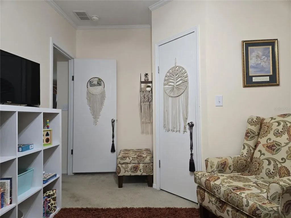 2723 Lake Grassmere Circle Zellwood FL 32798