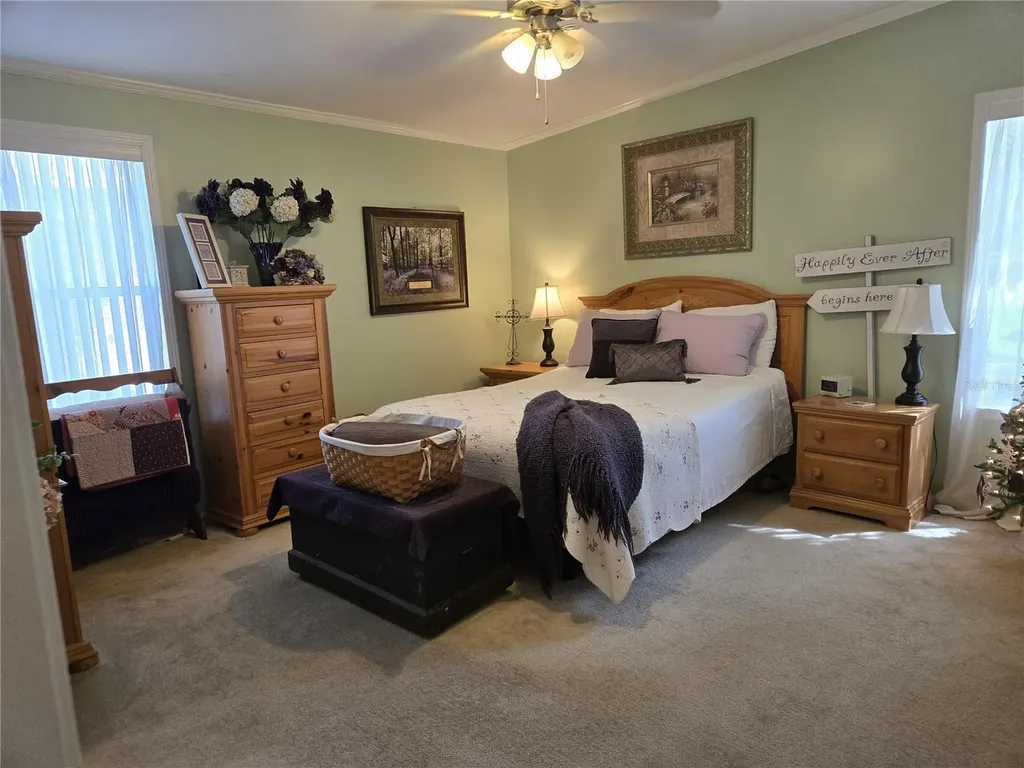 2723 Lake Grassmere Circle Zellwood FL 32798