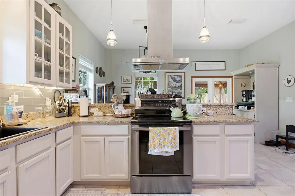 512 SE 9th Street Ocala FL 34471