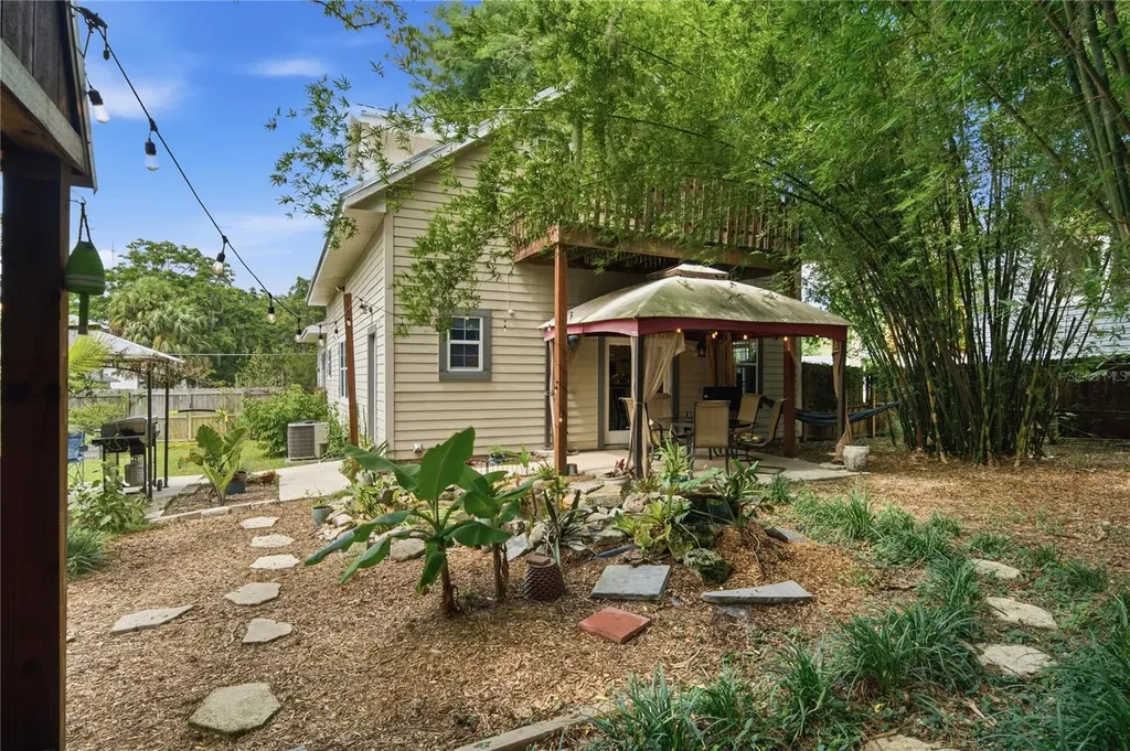 512 SE 9th Street Ocala FL 34471