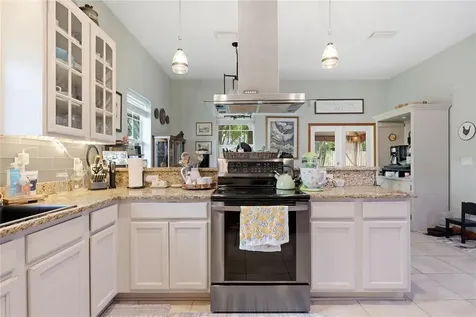 512 SE 9th Street Ocala FL 34471