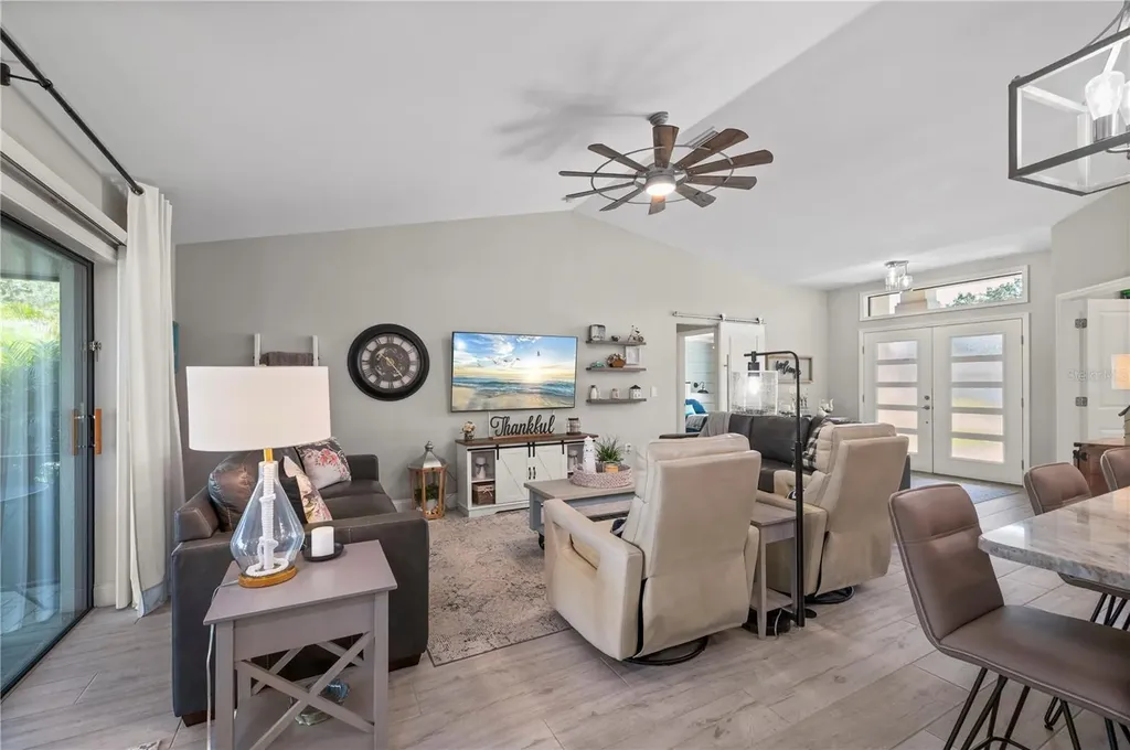 429 Londrina Drive Punta Gorda FL 33983