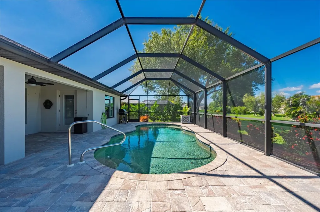 429 Londrina Drive Punta Gorda FL 33983