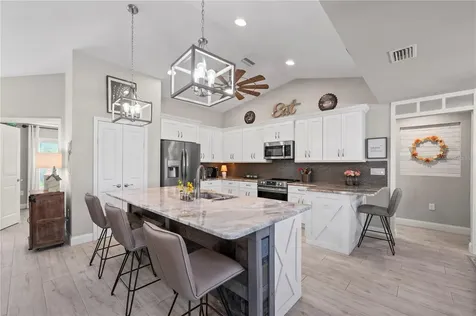 429 Londrina Drive Punta Gorda FL 33983
