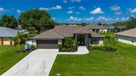 429 Londrina Drive Punta Gorda FL 33983