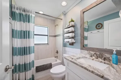 429 Londrina Drive Punta Gorda FL 33983