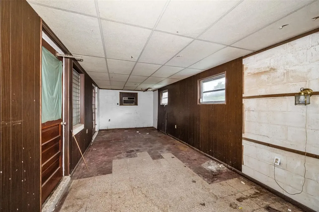 509 Broxburn Avenue Tampa FL 33617