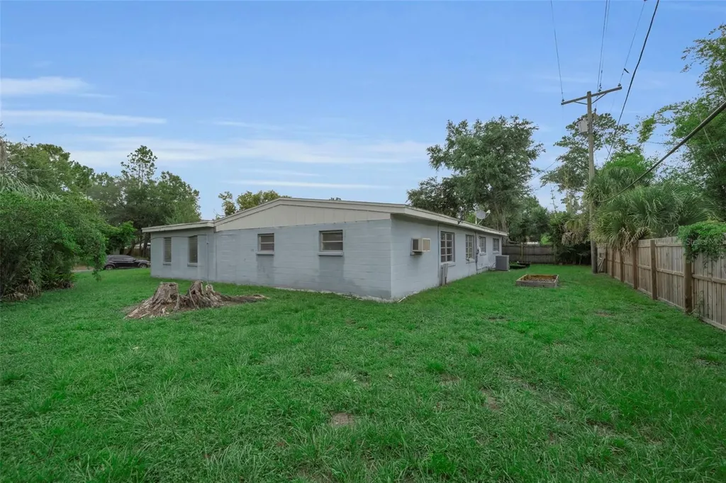 509 Broxburn Avenue Tampa FL 33617