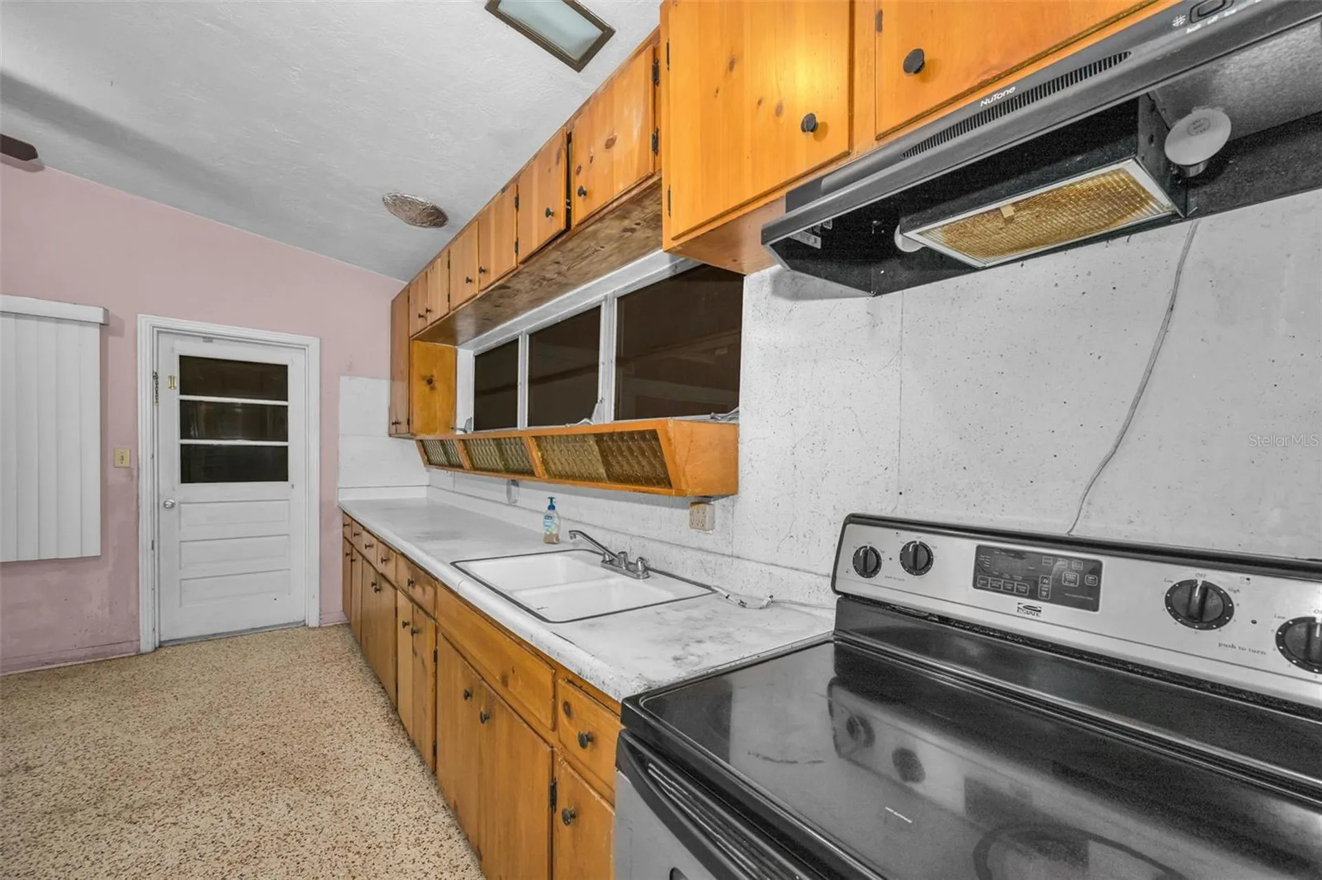 509 Broxburn Avenue Tampa FL 33617