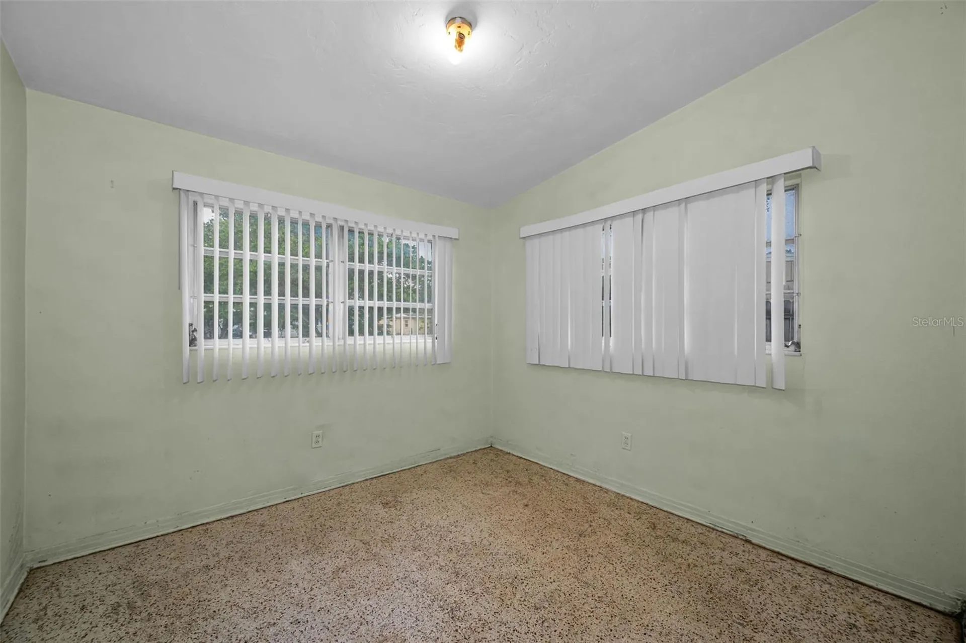509 Broxburn Avenue Tampa FL 33617