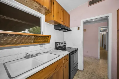 509 Broxburn Avenue Tampa FL 33617