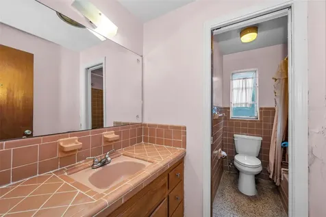 509 Broxburn Avenue Tampa FL 33617