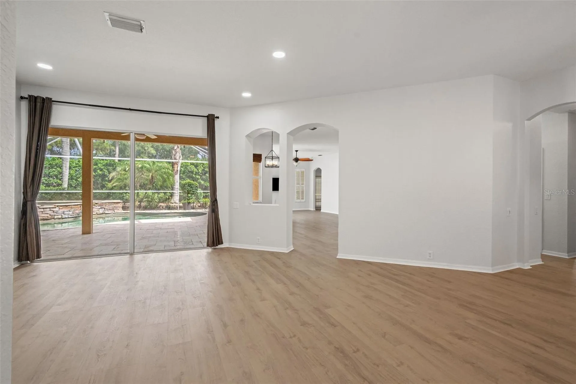 18115 Regents Square Drive Tampa FL 33647