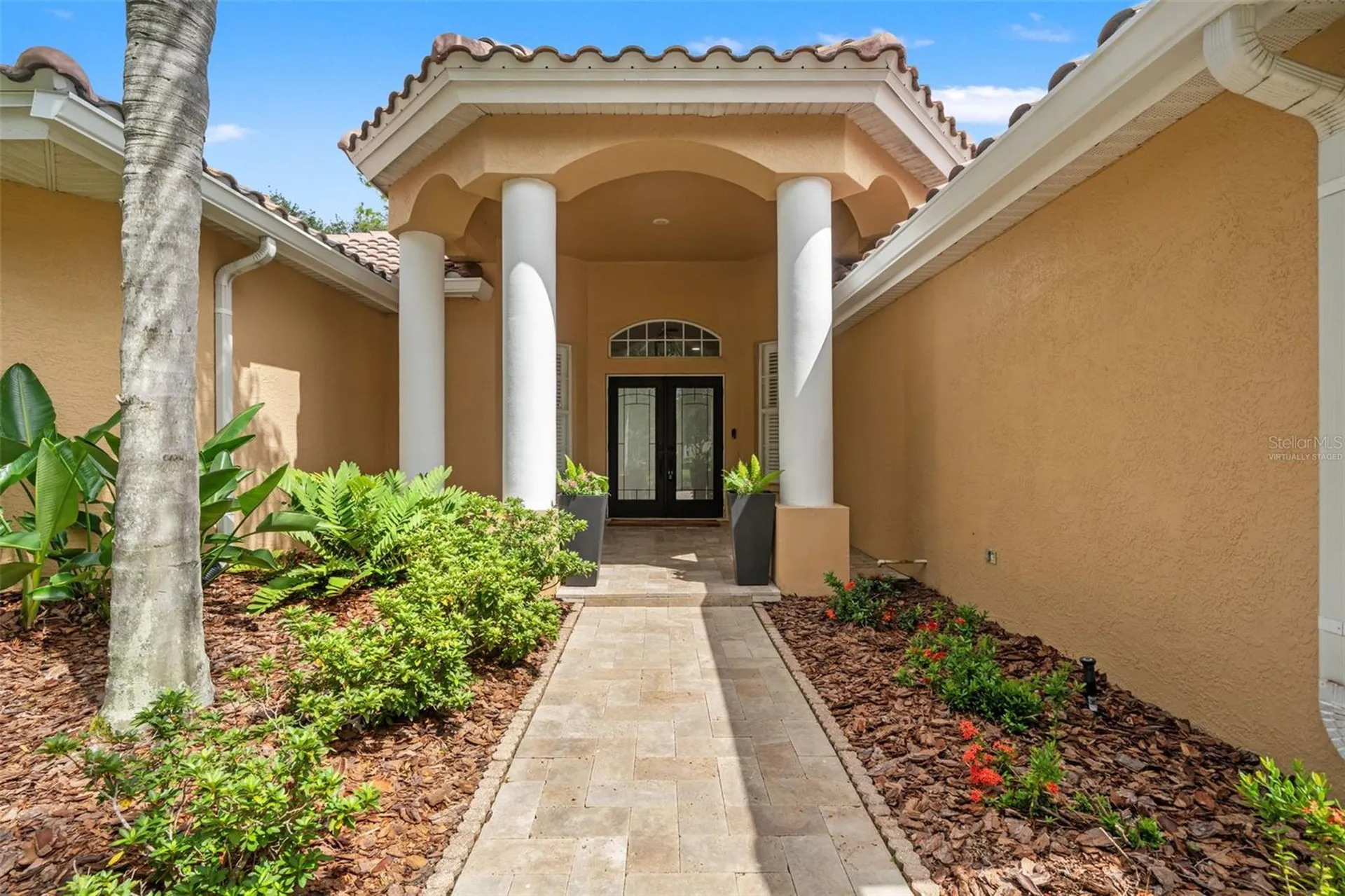 18115 Regents Square Drive Tampa FL 33647