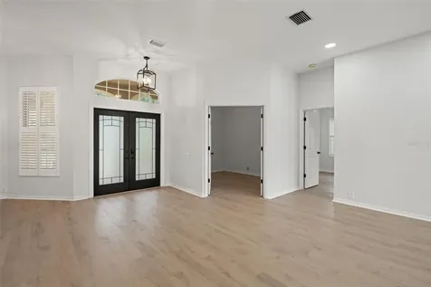 18115 Regents Square Drive Tampa FL 33647