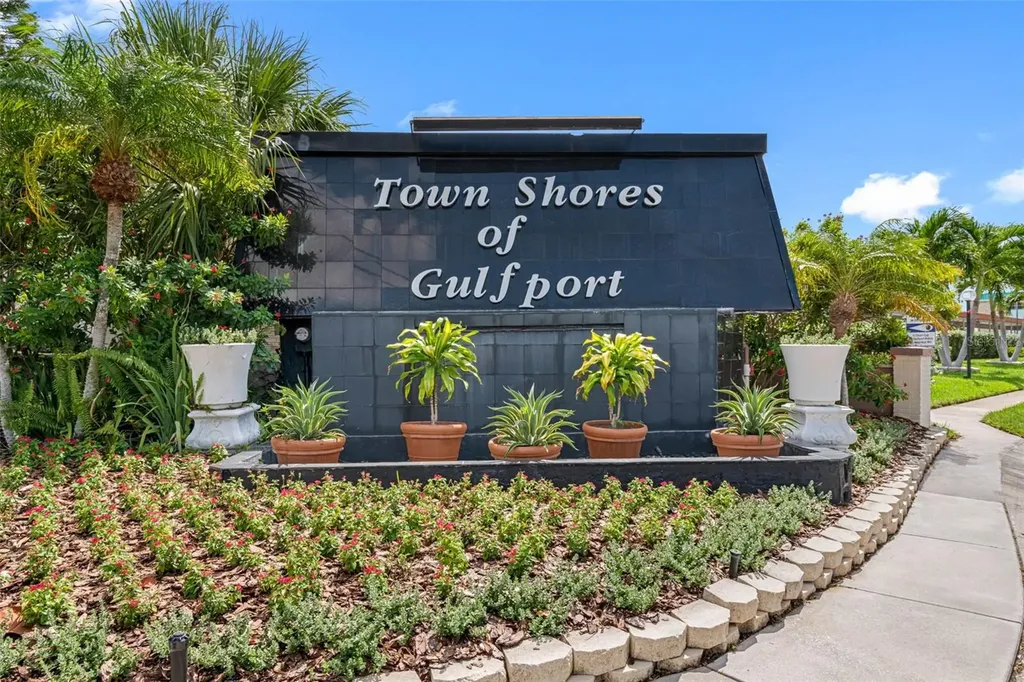 6075 Shore Boulevard S Gulfport FL 33707