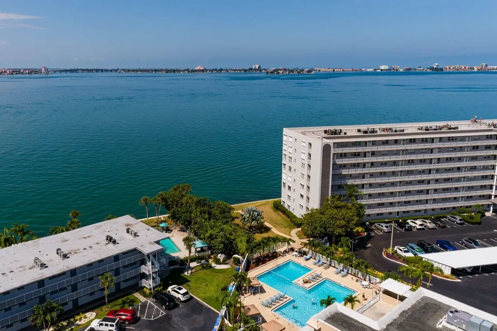 6075 Shore Boulevard S Gulfport FL 33707