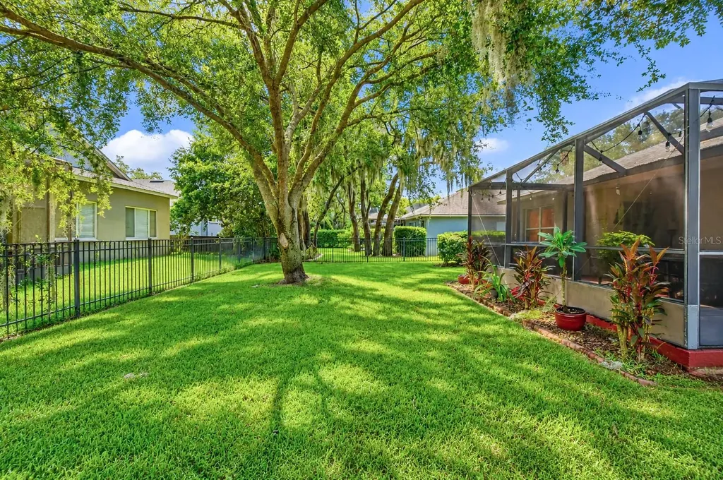 6209 Gannetdale Drive Lithia FL 33547