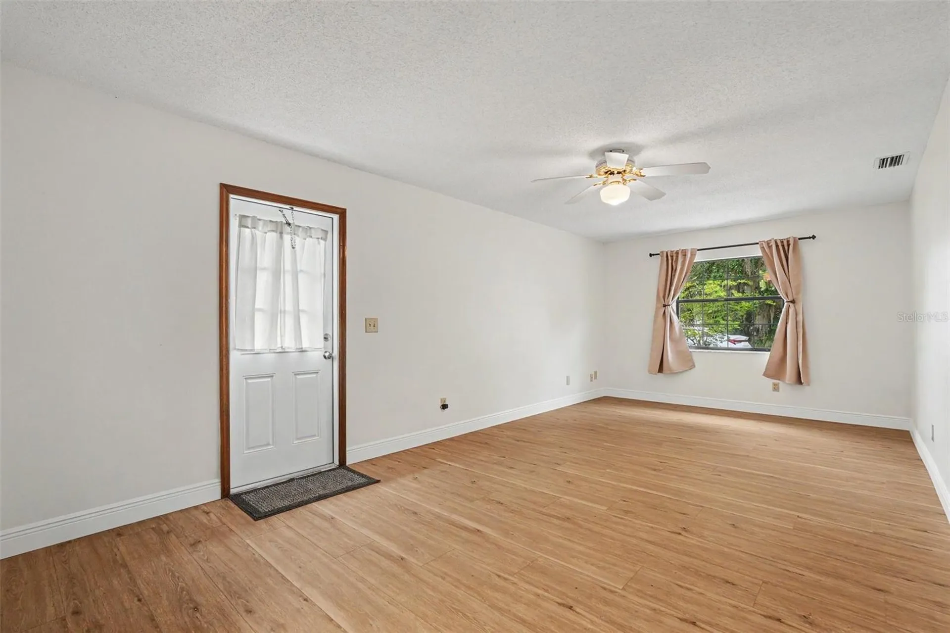 1464 SW 69th Road Bushnell FL 33513