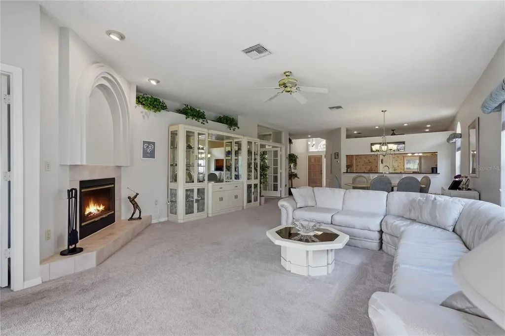 1063 Dartford Drive Tarpon Springs FL 34688