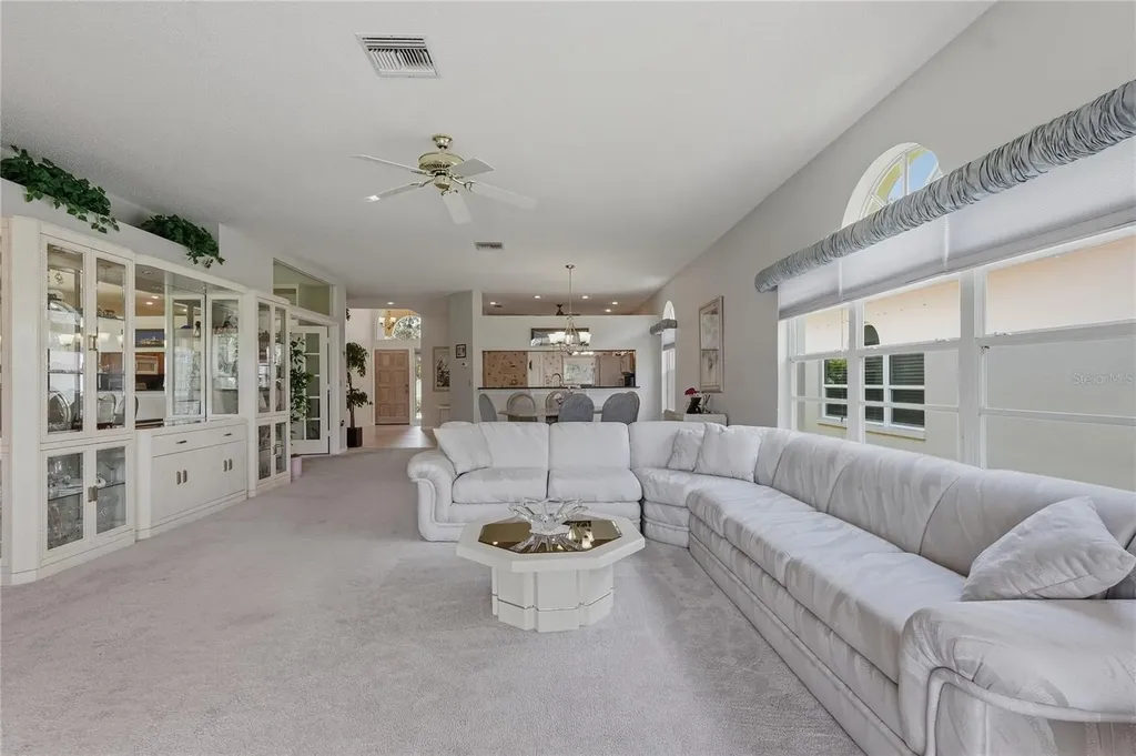 1063 Dartford Drive Tarpon Springs FL 34688