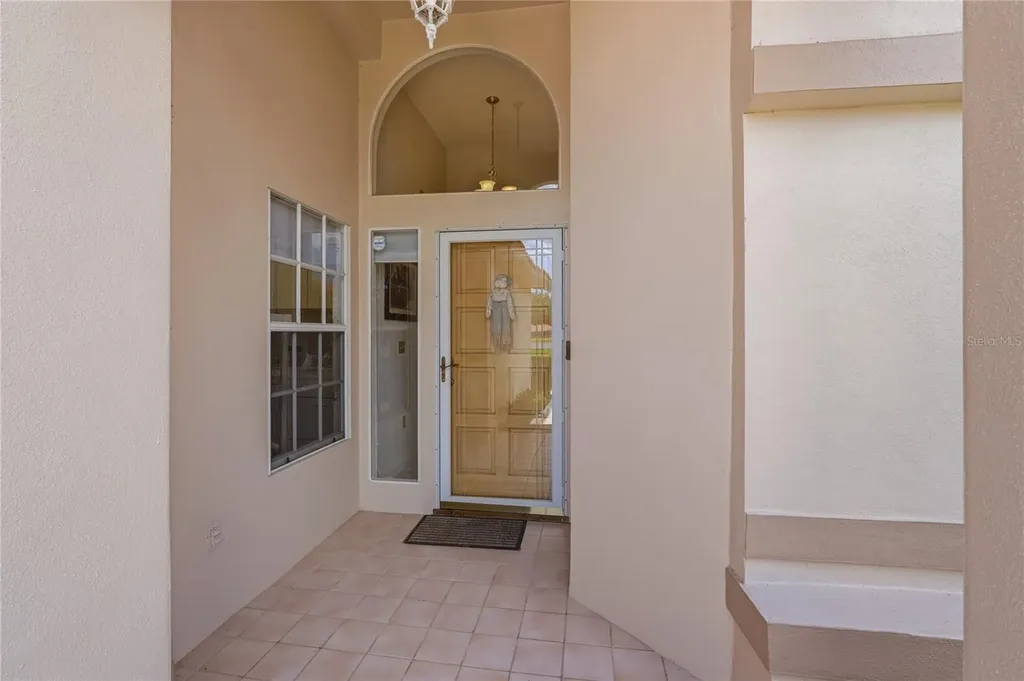 1063 Dartford Drive Tarpon Springs FL 34688