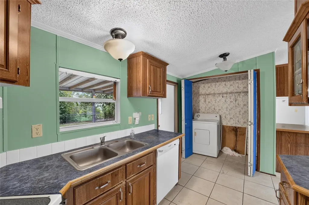 14085 SE 59th Court Summerfield FL 34491