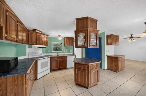 14085 SE 59th Court Summerfield FL 34491