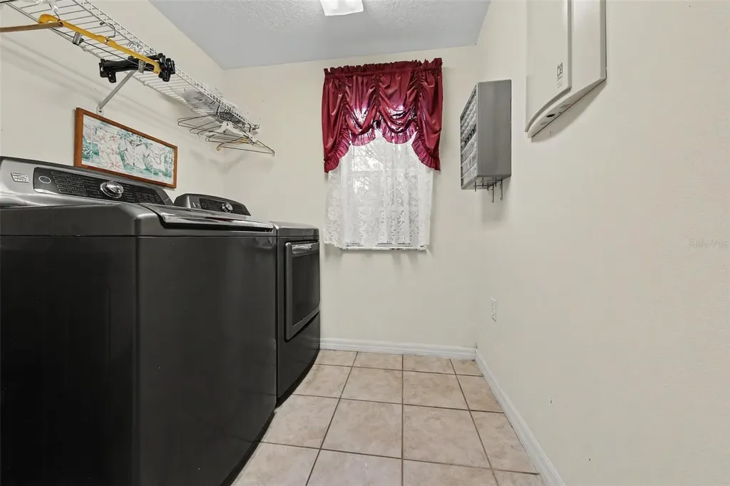 19112 Ortega Street Orlando FL 32833