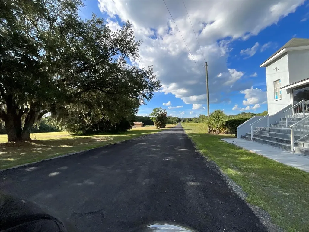 Sunset Harbor Road Weirsdale FL 32195