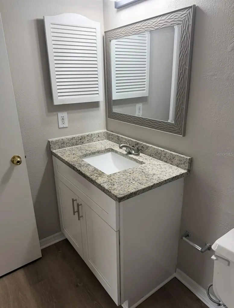 5986 Westgate Drive Orlando FL 32835