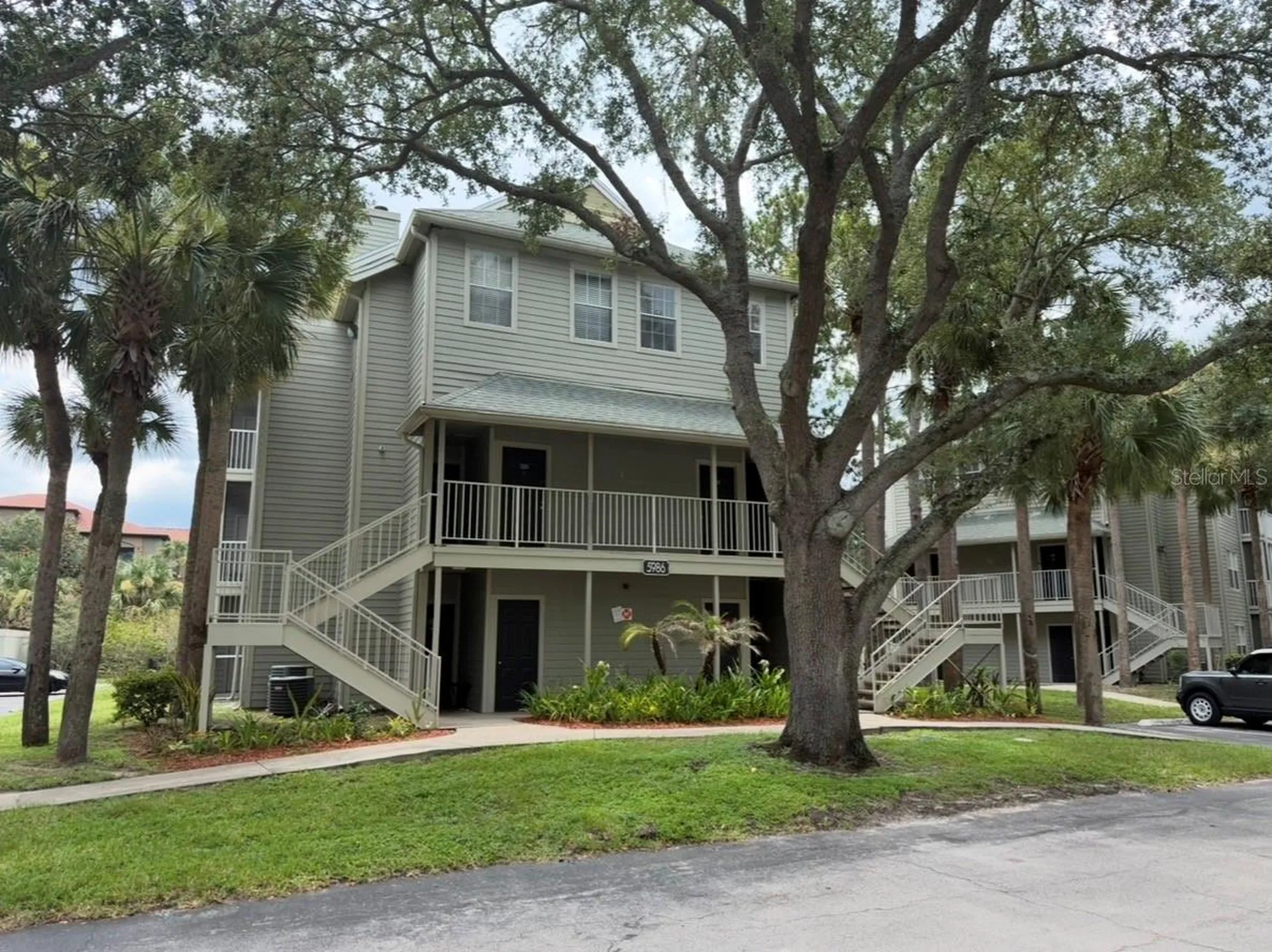 5986 Westgate Drive Orlando FL 32835