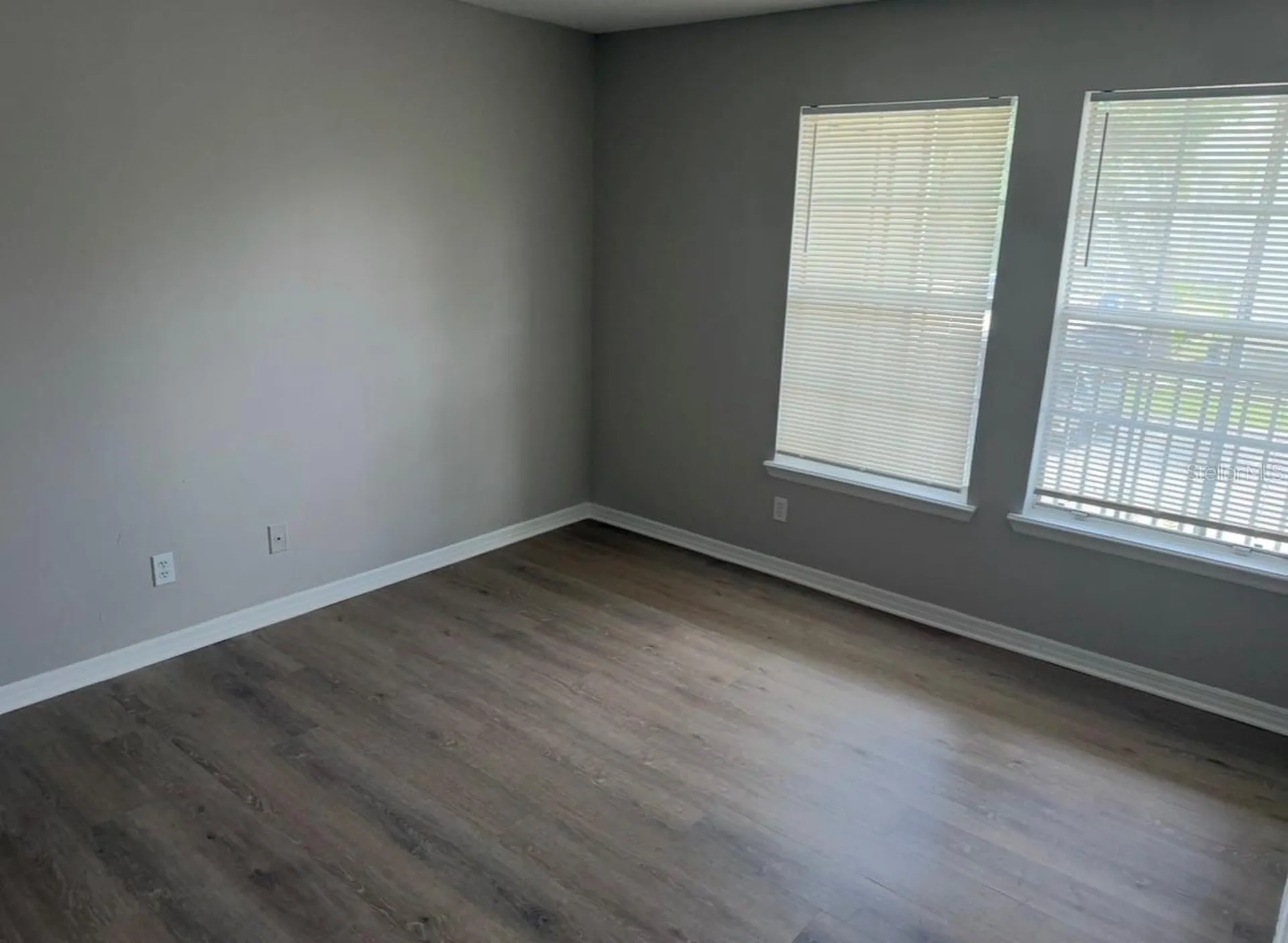 5986 Westgate Drive Orlando FL 32835