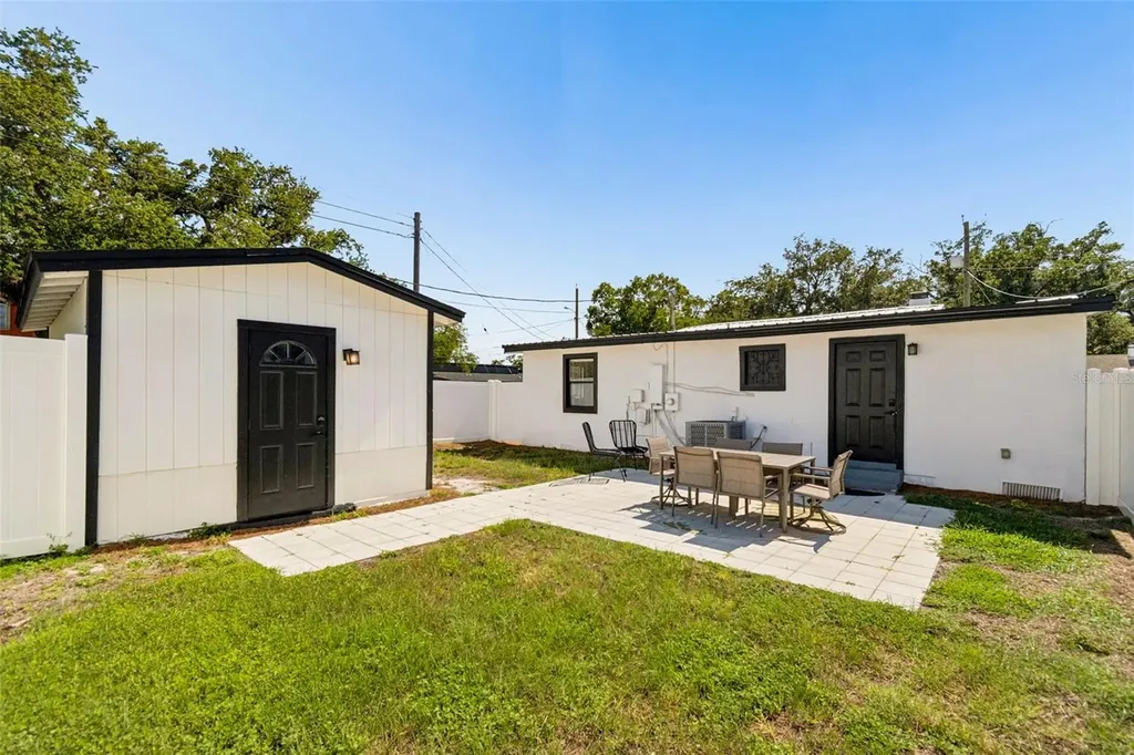 3901 N Ola Avenue Tampa FL 33603