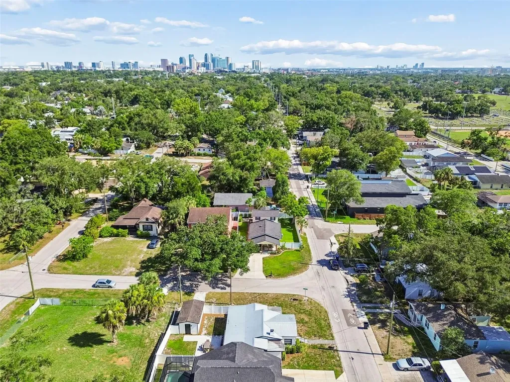 3901 N Ola Avenue Tampa FL 33603