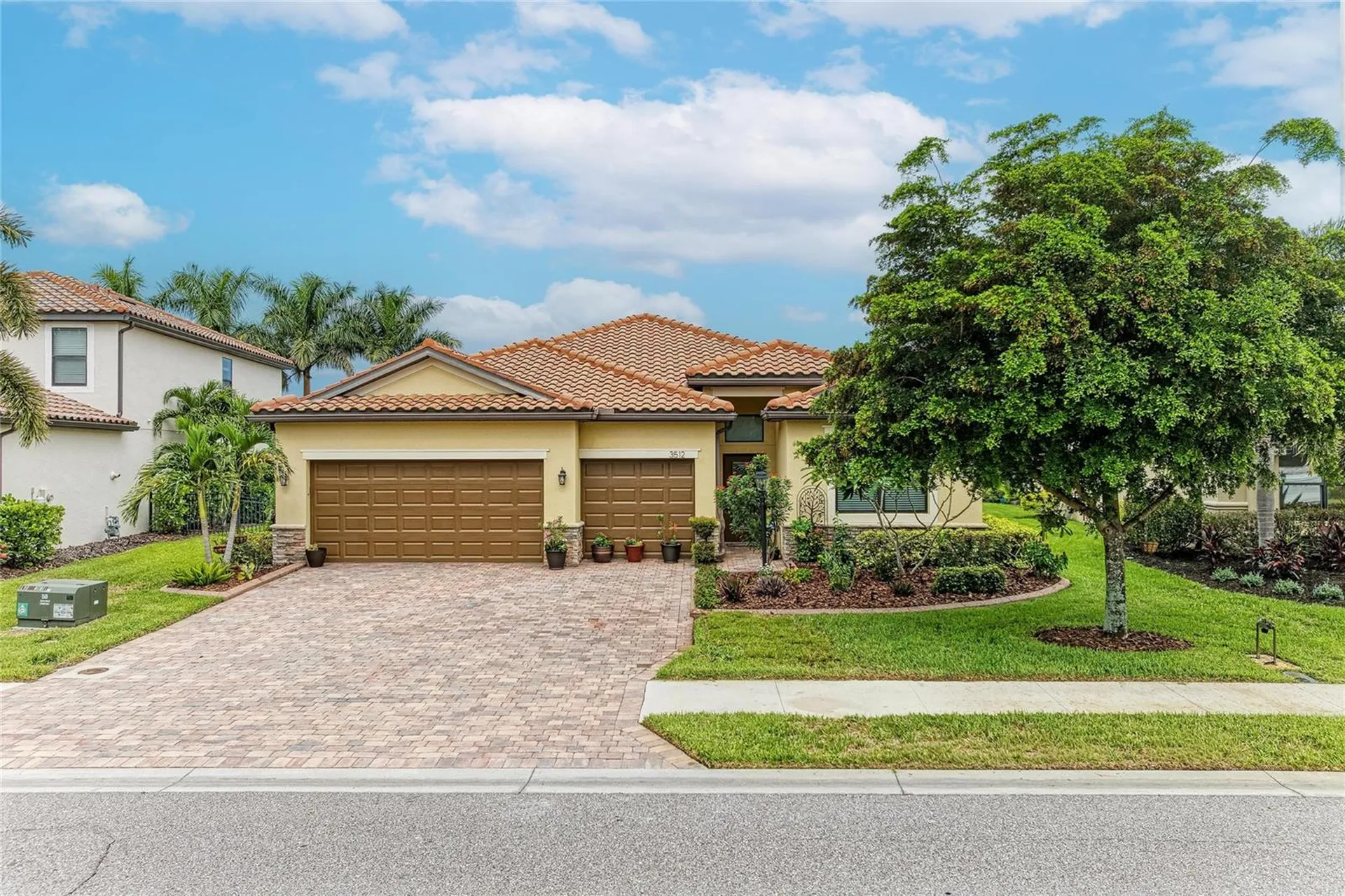 3512 Savanna Palms Court Bradenton FL 34211