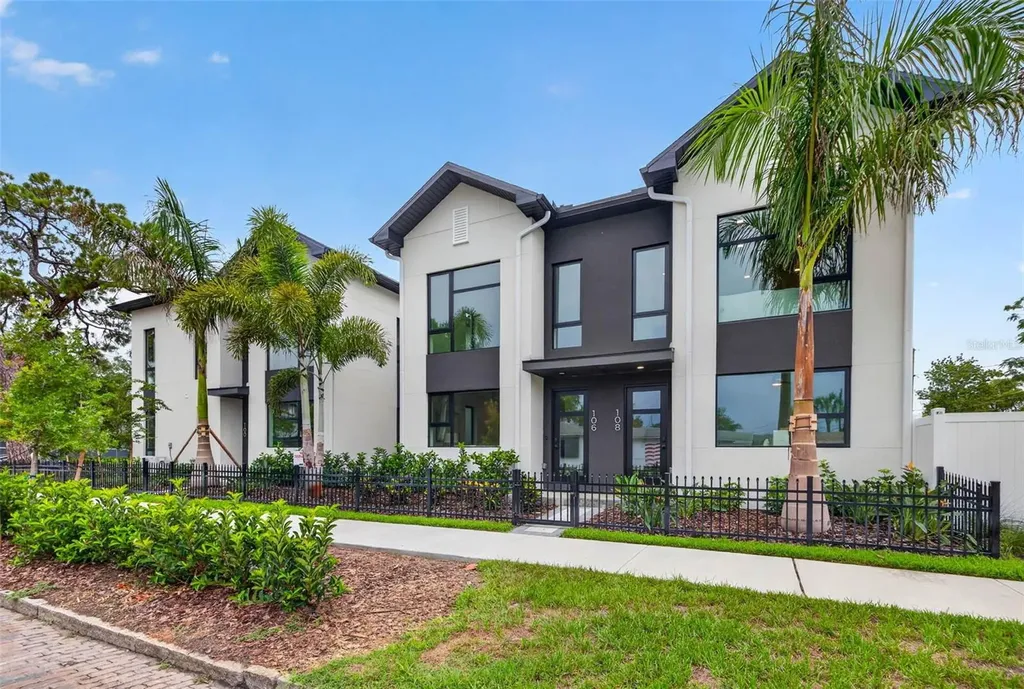 3601 1st Avenue N St Petersburg FL 33713