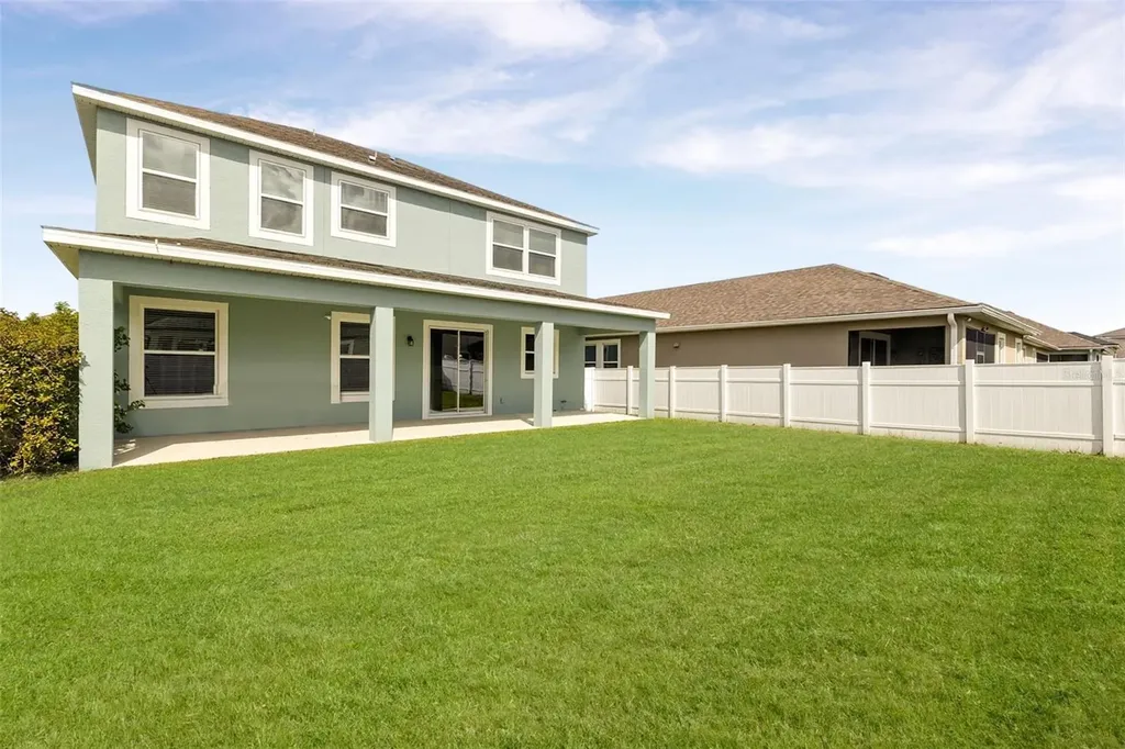 2408 Chateau Loop Kissimmee FL 34741
