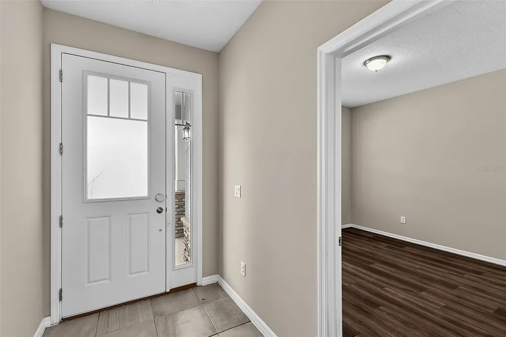 2408 Chateau Loop Kissimmee FL 34741
