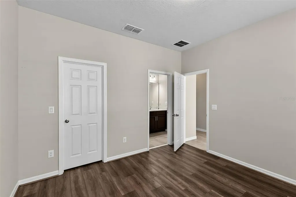 2408 Chateau Loop Kissimmee FL 34741