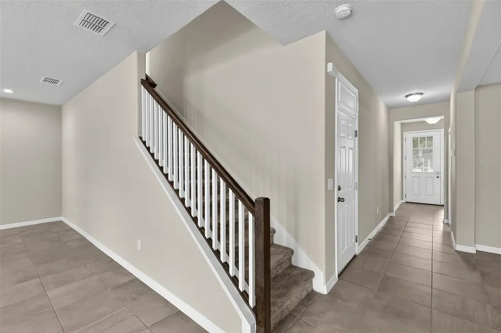 2408 Chateau Loop Kissimmee FL 34741