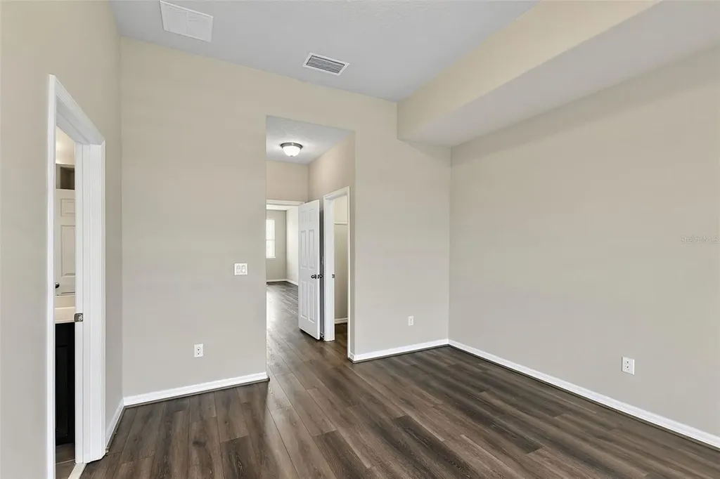2408 Chateau Loop Kissimmee FL 34741